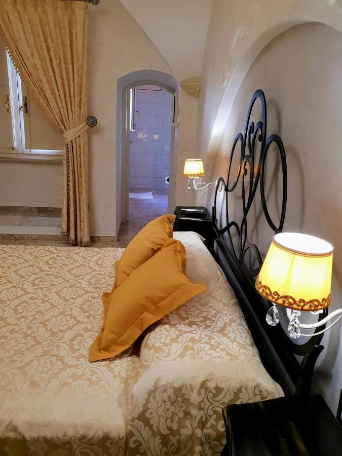 Bed and Breakfast Palazzo Castiglione Галліполі Екстер'єр фото